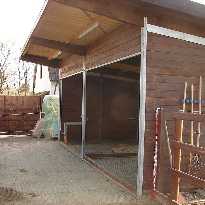 Bildergalerie Stall Offenstall pferdegerecht